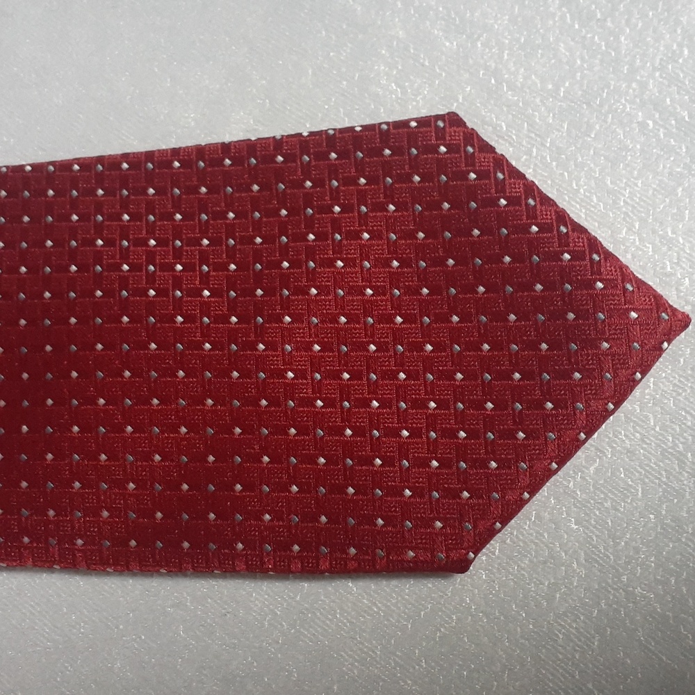 Dockers Men's Tie Red Textured with Subtle Silver Dots Sleek Versatile